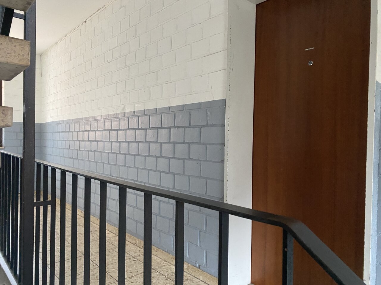 nähe Maria Hilf ++ sehr schön sanierte 2 Zimmer Wohnung mit Garage
