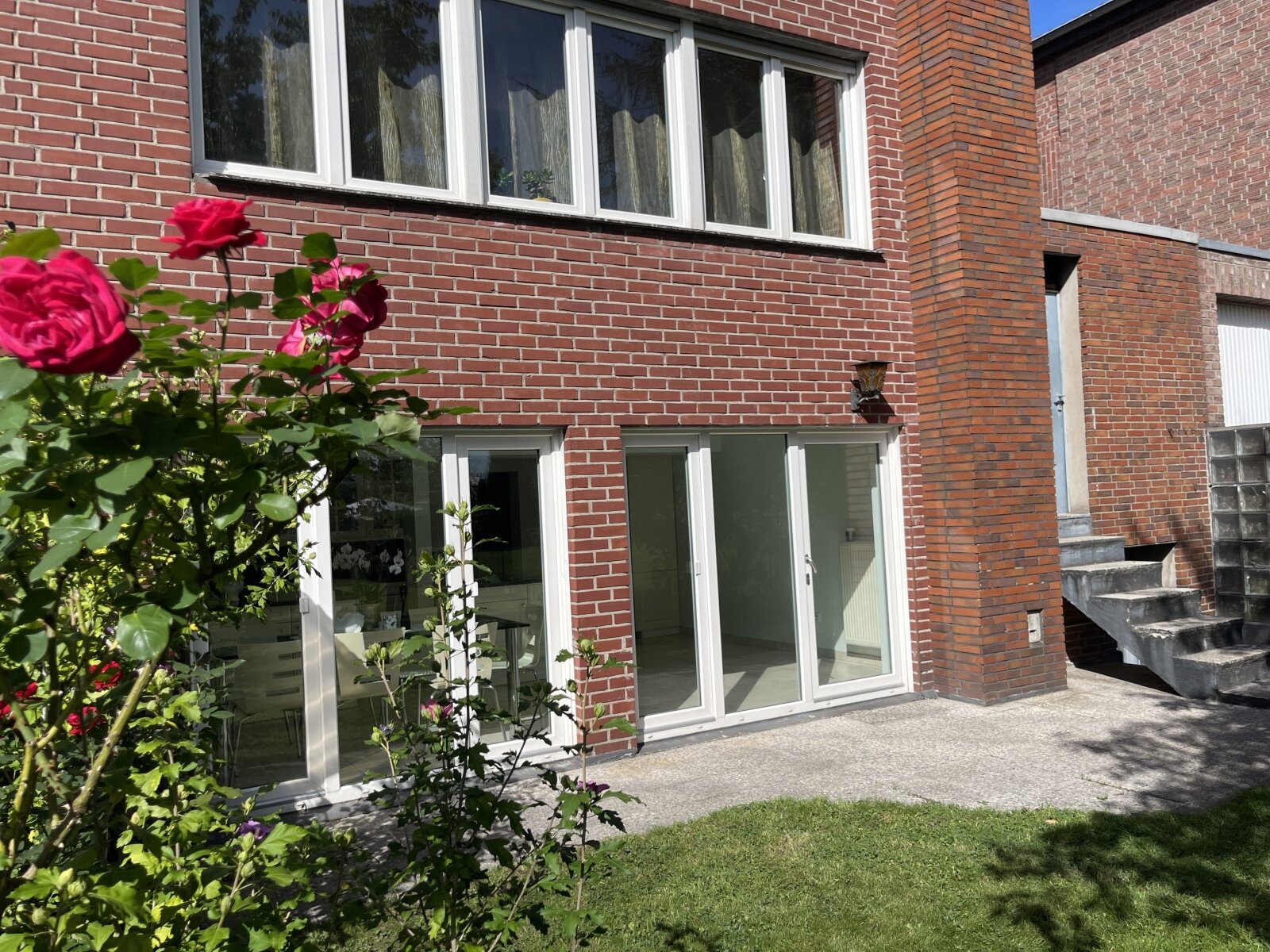 in gefragter Dyklage! charmantes Reiheneckhaus  ++ Traumküche mit  herrlicher Aussicht in den Garten!
