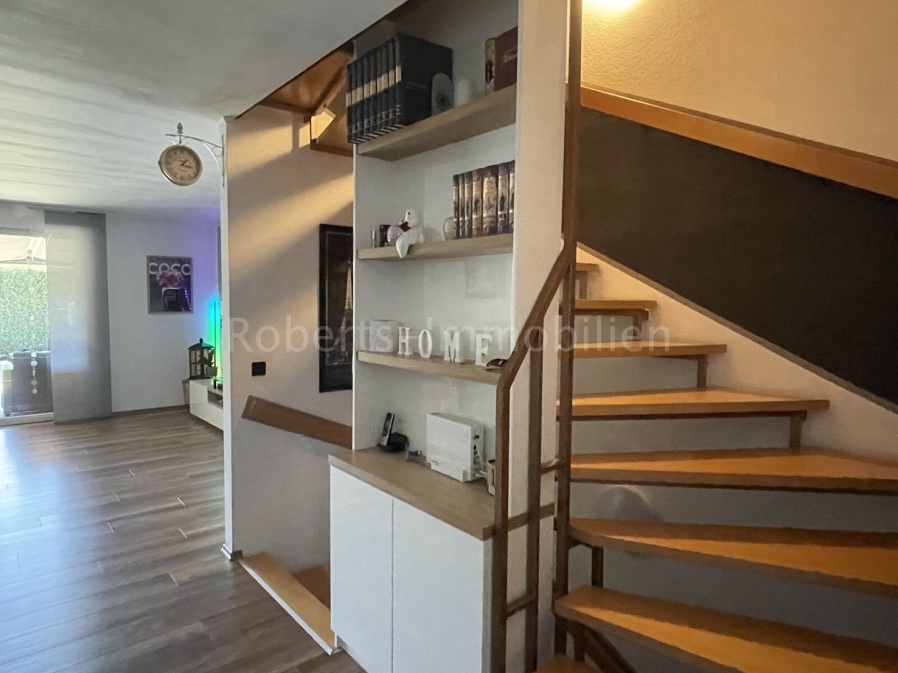 Treppe ins OG Treppe ins OG